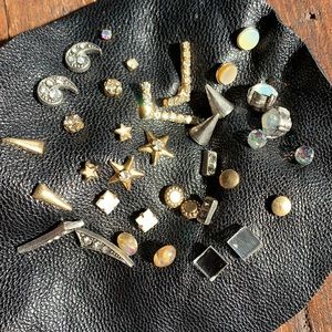 Free People earring set!